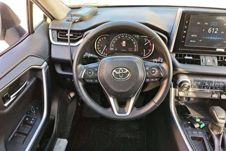 Used Toyota RAV4 2020 2.0L CVT Two-Wheel Drive Fashion PLUS Edition
