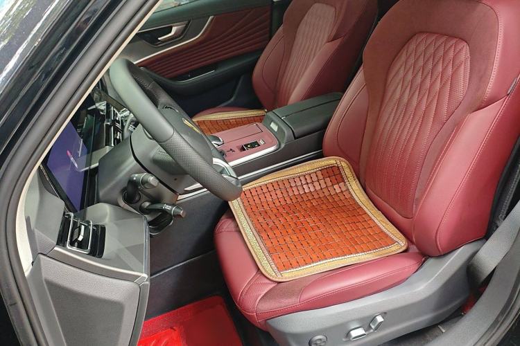 Used Hongqi HS5 2023 2.0T Qixiang Pro Edition
