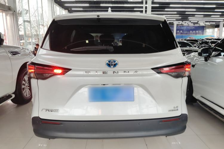 Used Toyota Sienna 2021 2.5L Hybrid Comfort Edition