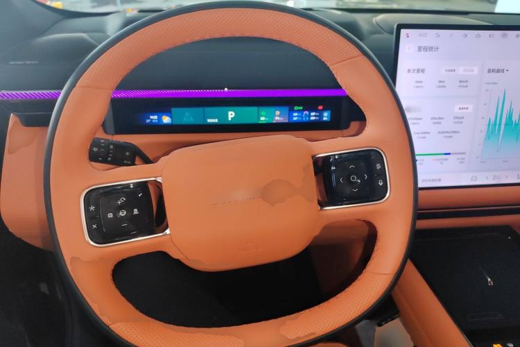 Used Lynk & Co 900 2025 2.0T Ultra
