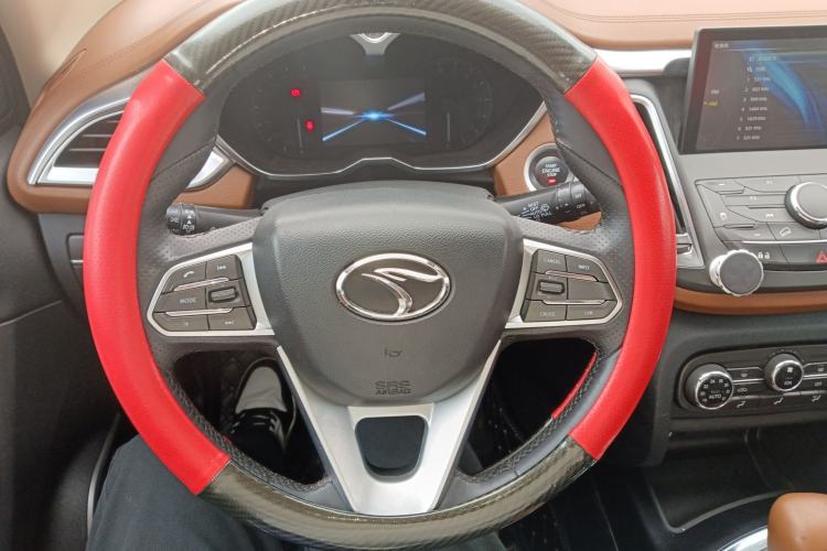 Used Soueast DX7 2015 1.5T Automatic Luxury Model