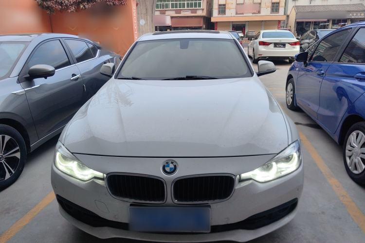 Used BMW 3 Series 2017 318i Fashion Model