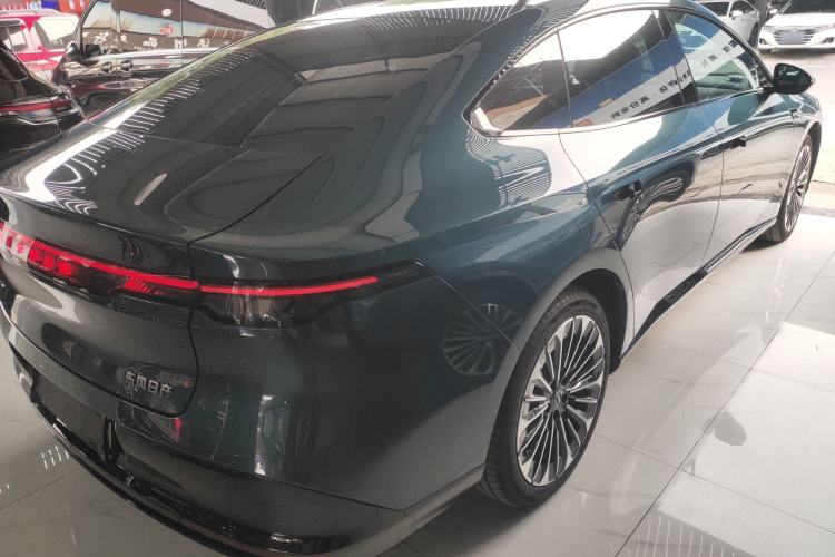 Used Nissan N7 2025 510 Air