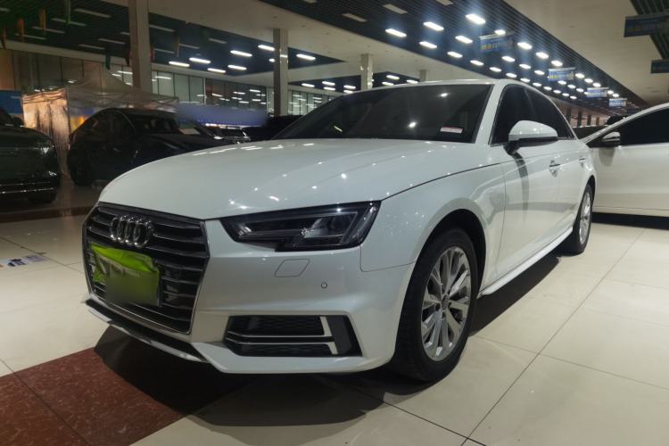 Used Audi A4L 2019 40 TFSI Ambition China VI