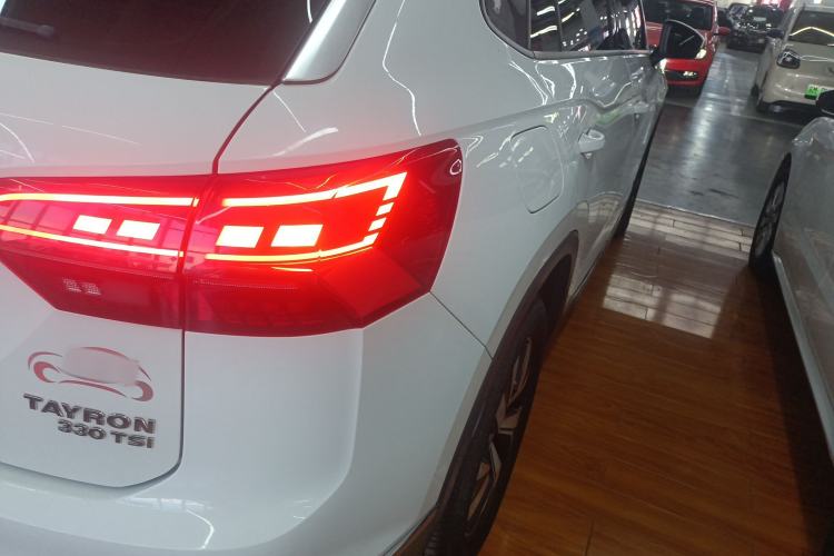 Used Volkswagen Tayron 2019 330TSI Two-Wheel-Drive Luxury Version China V Emission Standard
