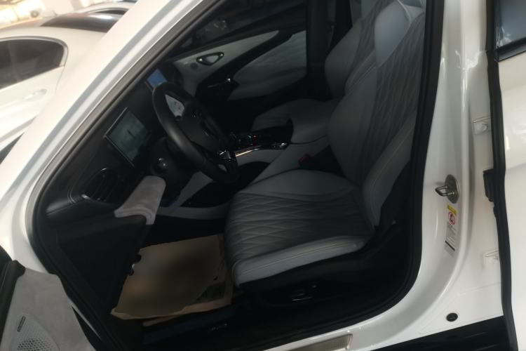 Used BYD Seal 2022 550 km Standard Range Rear-Wheel Drive Prestige Version
