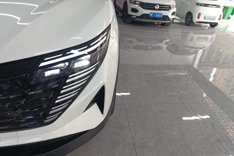 Used Nissan Qashqai 2025 Honor 2.0L CVT XV+ Leading Edition
