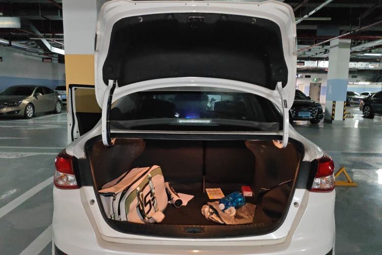 Used Nissan Lannia 2019 1.6L CVT Smart Connect Smart Cool Version China VI Standard