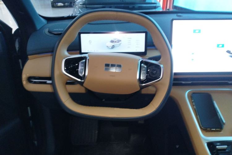 Used  Galaxy Xingjian 7 EM-i 2025 120km Flagship Edition
