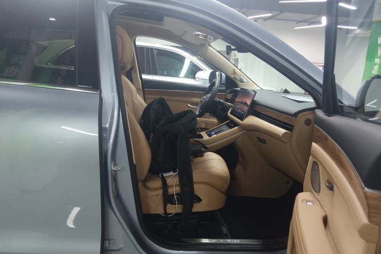 Used Hima AITO M7 2022 1.5T Four-Wheel Drive Flagship Edition
