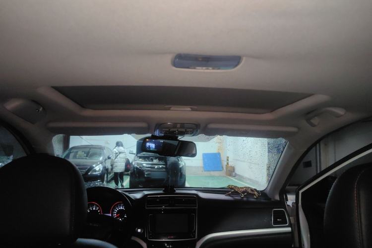 Used Haval H6 2015 Sport Edition 1.5T Automatic Two-Wheel Drive Luxury Model
