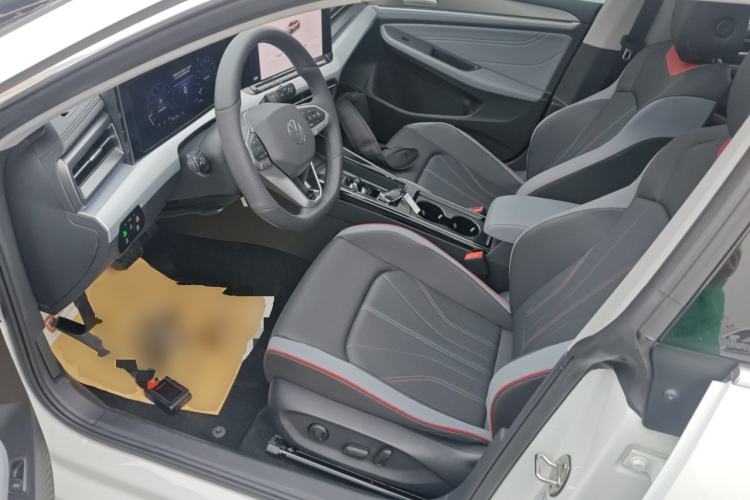 Used Volkswagen Lamando 2024 Lavida L 280TSI DSG Cool & Spicy Edition