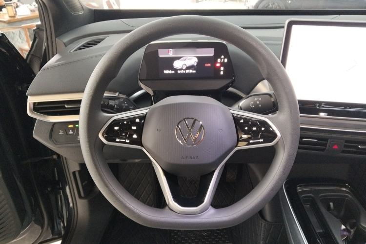 Used Volkswagen ID.4 CROZZ 2025 Pure Edition
