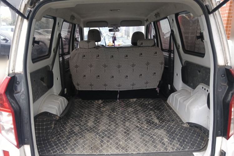 Used Wuling Hongguang PLUS 2020 1.5L Manual Standard Edition 5 Seats
