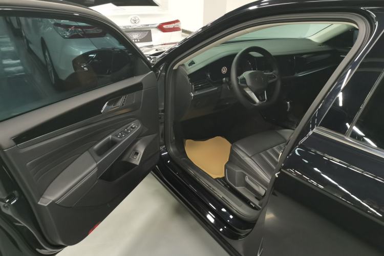 Used Volkswagen Passat 2024 280TSI Business Edition