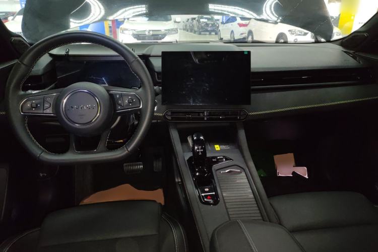 Used Lynk & Co 03 2023 1.5TD DCT JingPro
