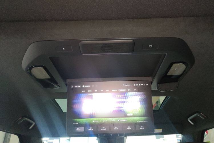 Used Zeekr 009 2024 Six-Seat Executive Version 4WD 108 kWh
