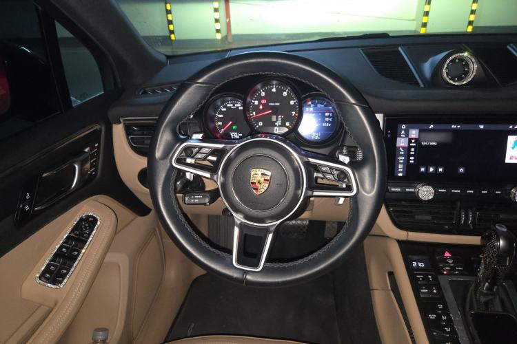 Used Porsche Macan 2018 Macan 2.0T