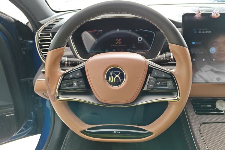 Used BYD Han 2022 DM-i 121KM Prestige Model
