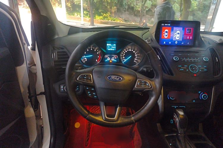 Used Ford Kuga 2018 EcoBoost 180 Two-Wheel-Drive Platinum Edition