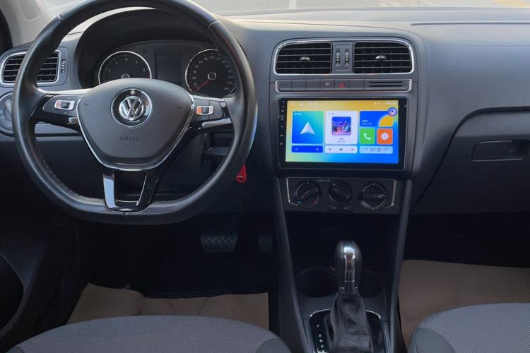 Used Volkswagen Polo 2016 1.6L Automatic Comfort Model