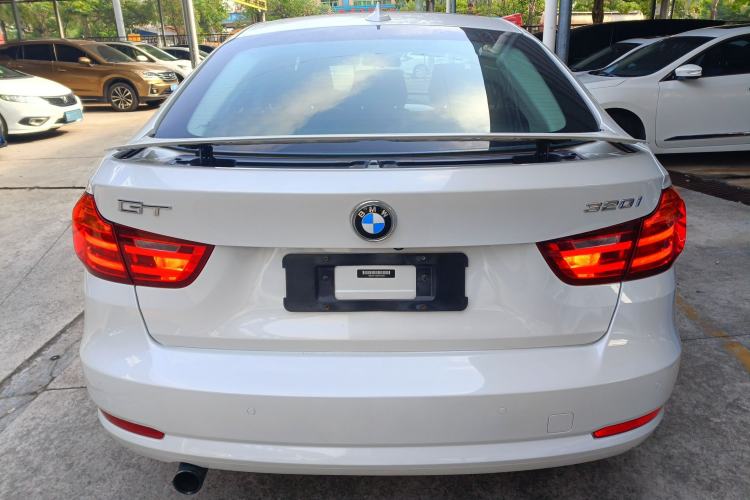 Used BMW 3 Series GT 2013 320i Leading Model
