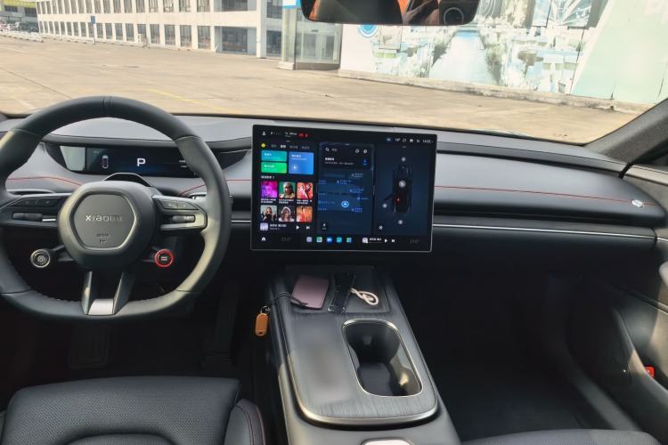 Used  SU7 2024 Rear-Drive Ultra-Long Range Advanced Pro-Level Intelligent Driving Version
