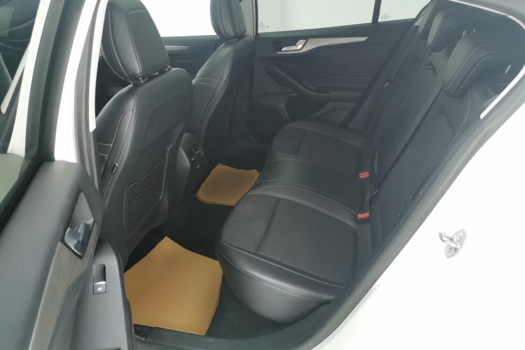 Used Ford Focus 2019 Sedan EcoBoost 180 Automatic Trend Edition