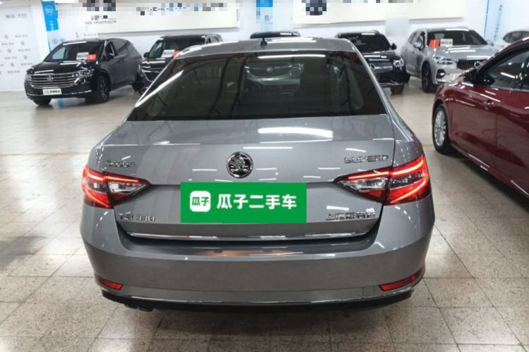 Used Skoda Superb 2016 TSI330 DSG Smart Drive Edition
