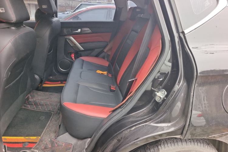 Used Haval H2 2017 Blue Label 1.5T Manual Two-Wheel Drive Luxury Model