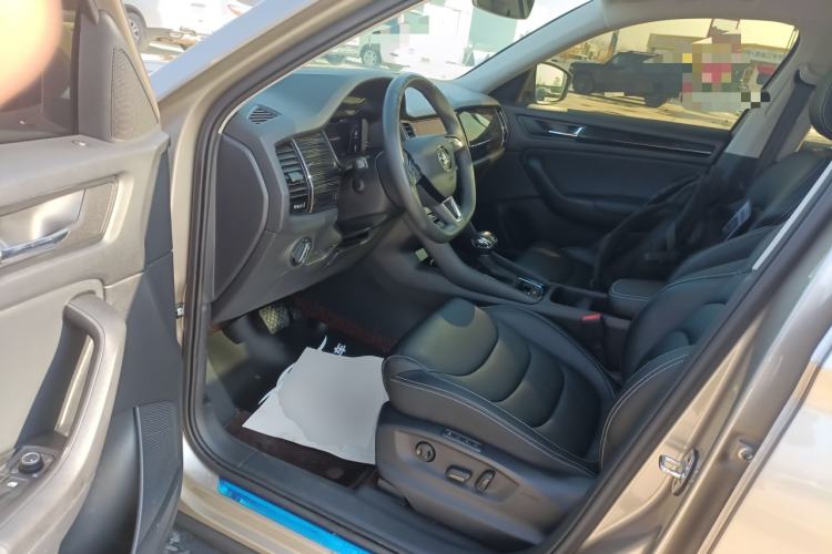 Used Skoda Kodiaq 2021 TSI330 5-Seater Two-Wheel-Drive Luxury Plus Edition
