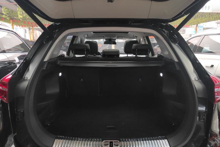 Used Hongqi HS5 2022 Revised Version 2.0T Smart Connect Flagship Edition