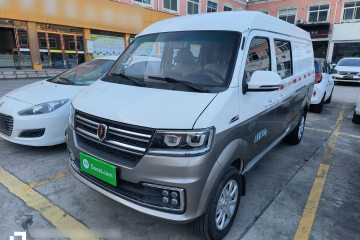 Used Jinbei New Hiace S 2023 1.5L Wealth Edition Van 2/5-Seater Non-Air-Conditioned Version SWC15M