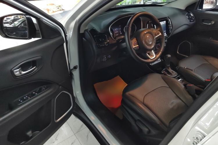 Used  Compass 2020 220T Automatic Elite Edition