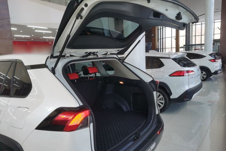 Used Toyota RAV4 2020 2.0L CVT Two-Wheel Drive Fashion Edition