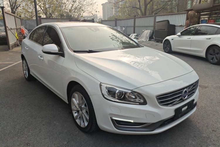 Used Volvo S60 2017 S60L T4 Smart Range Edition