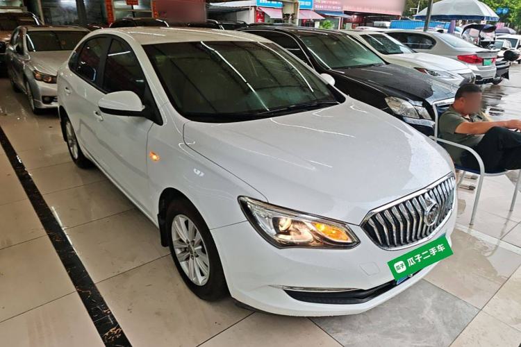 Used Buick GT 2017 15N Automatic Entry-Level Trim
