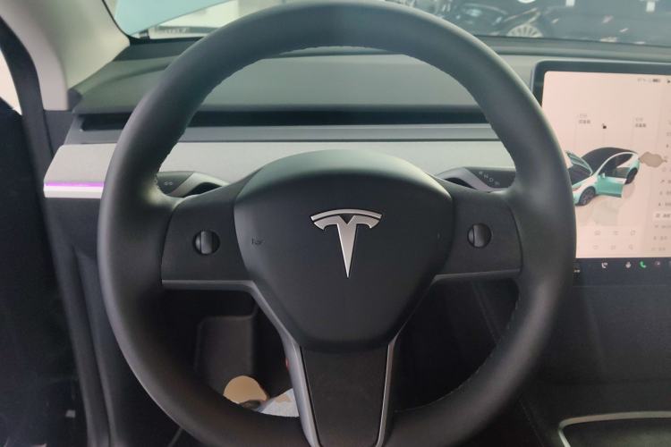 Used Tesla Model Y 2023 Rear-Wheel-Drive Version
