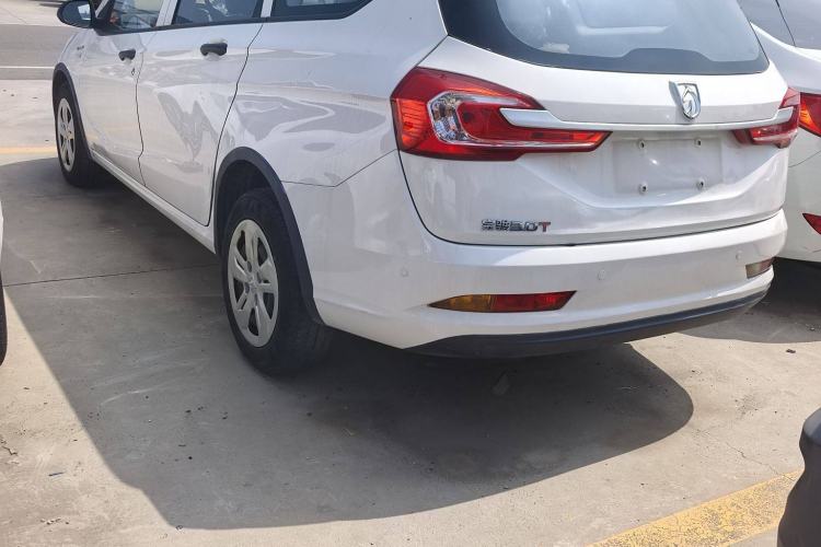 Used Baojun 310W 2020 1.5L Automatic Enjoyment Version China VI Emission Standard
