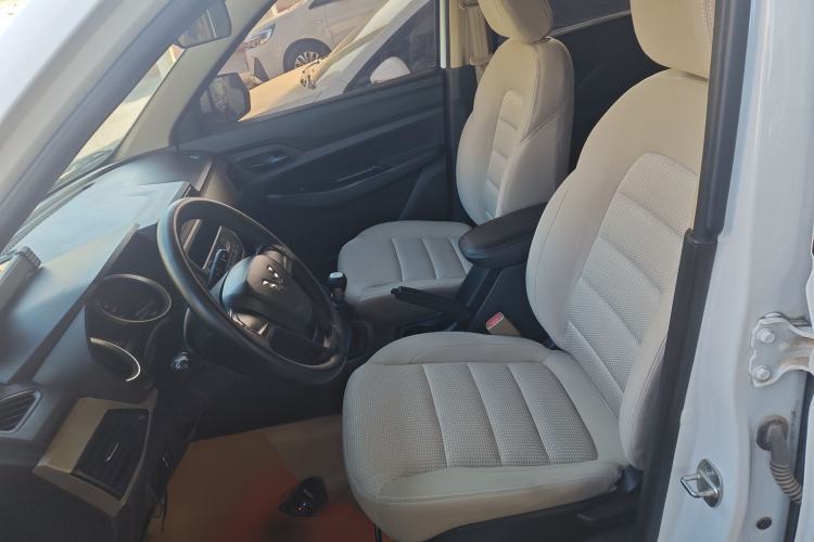 Used Wuling Hongguang 2019 1.5L S Standard Version China VI LAR
