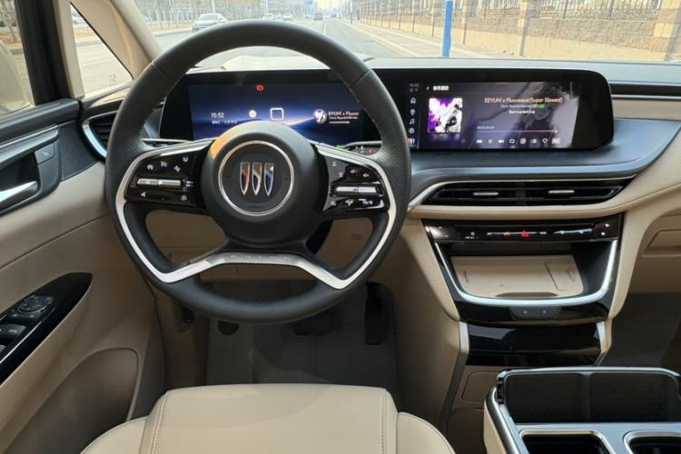 Used Buick GL8 New Energy 2025 Lu Shang Luxury Edition 7-Seater
