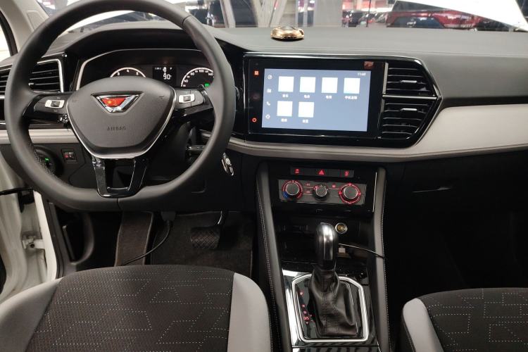 Used Jetta VS5 2024 280TSI Automatic Pioneer Edition
