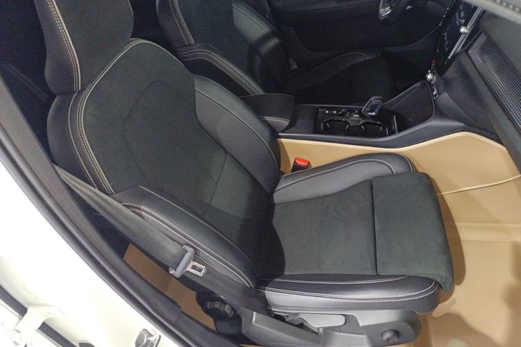 Used Volvo XC40 2021 T4 Four-Wheel Drive Smart & Sporty Edition