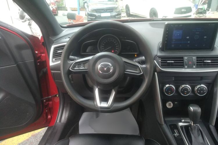 Used Mazda CX-4 2018 2.0L Automatic Two-Wheel Drive Blue Sky Dynamic Version China V Standard
