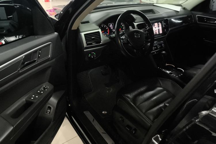 Used Volkswagen Teramont 2017 330TSI Two-Wheel-Drive Luxury Edition