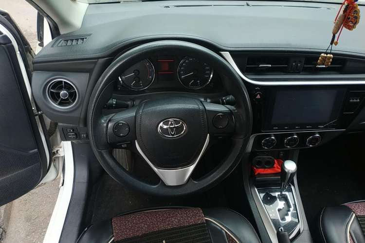 Used Toyota Corolla 2017 Revised Version 1.2T S-CVT GL-i
