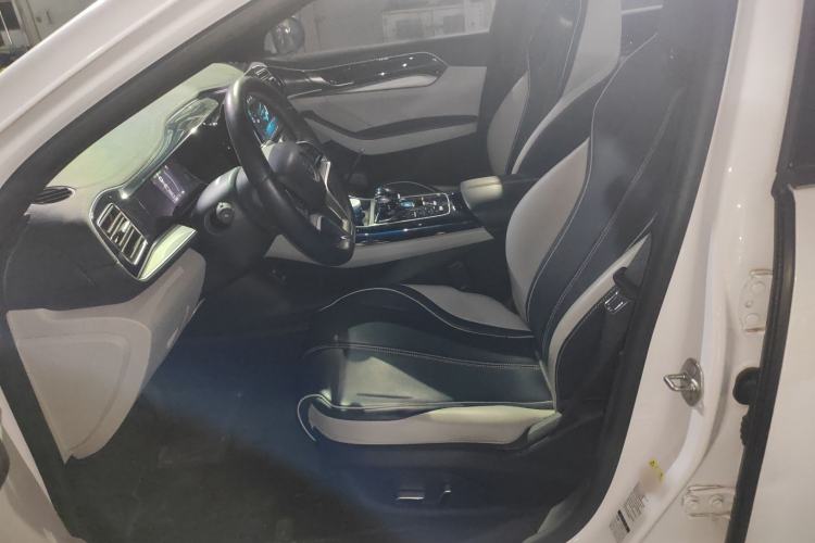 Used BYD Qin PLUS 2021 EV 400KM Luxury Model
