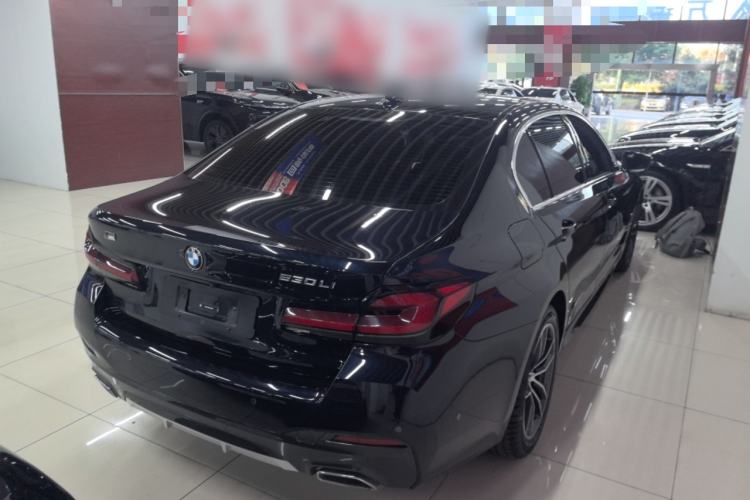 Used BMW 5 Series 2022 Second Facelift 525Li M Sport Package
