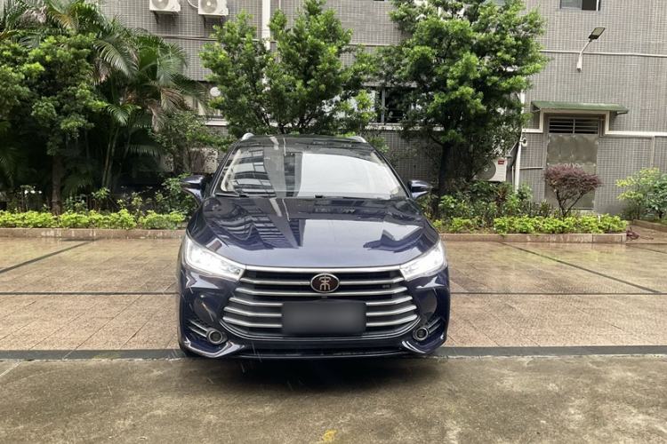 Used BYD Song MAX 2017 1.5T Automatic Smart Connect Elite 7-Seater
