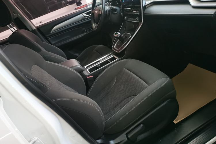 Used Haval M6 2023 PLUS 1.5T DCT Elite Smart Connectivity Model
